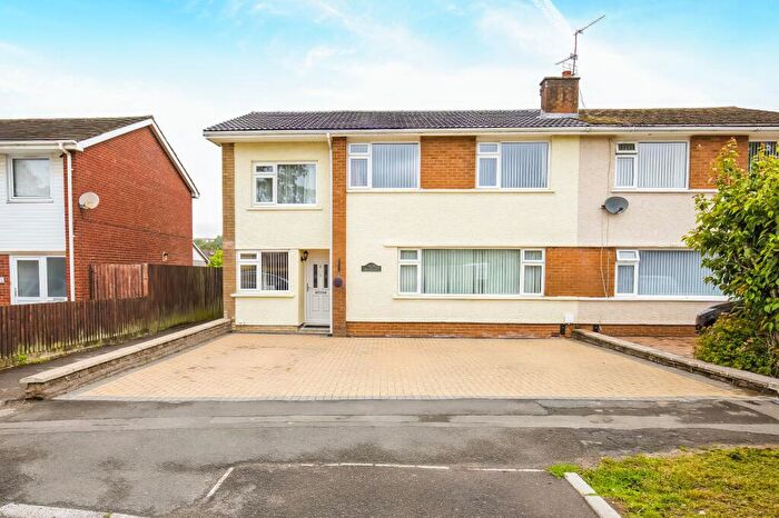 5 Bedroom Semi-Detached House For Sale In Harlech Drive, Dinas Powys, Vale Of Glamorgan., CF64