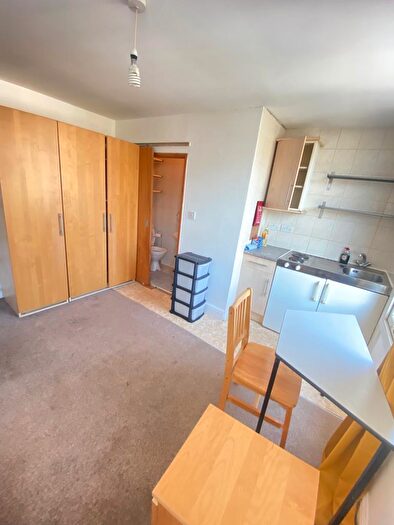 Studio To Rent In Bryantwood Road, N7