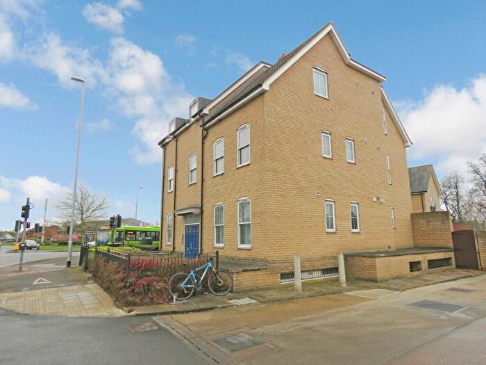 1 Bedroom Apartment For Sale In Houghton Road, St. Ives, Cambridgeshire, PE27