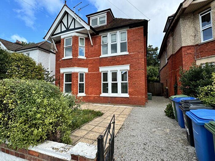 2 Bedroom Apartment To Rent In Parkstone Avenue, Lower Parkstone, Poole, BH14