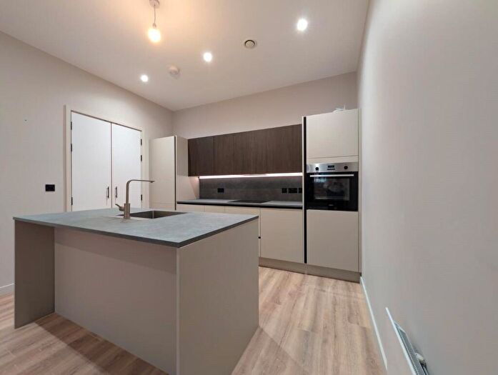 1 Bedroom Apartment To Rent In Northwood Street, Birmingham, B3