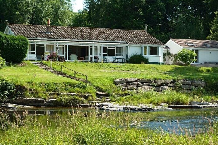 6 Bedroom Lodge For Sale In The Nyth & Tyr-Celyn Fishery & Lodge, Erwood, Builth Wells, LD2