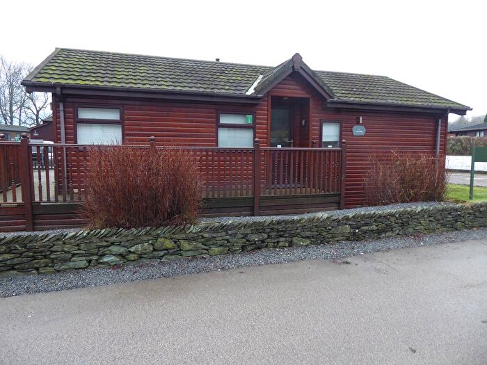 2 Bedroom Mobile/park Home For Sale In White Cross Bay Leisure Park, Ambleside Road, Windermere, LA23