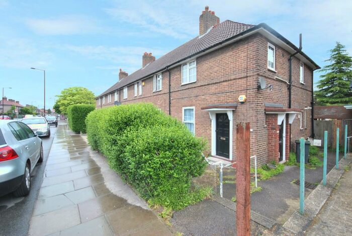 1 Bedroom Flat To Rent In Northover Bromley, BR1