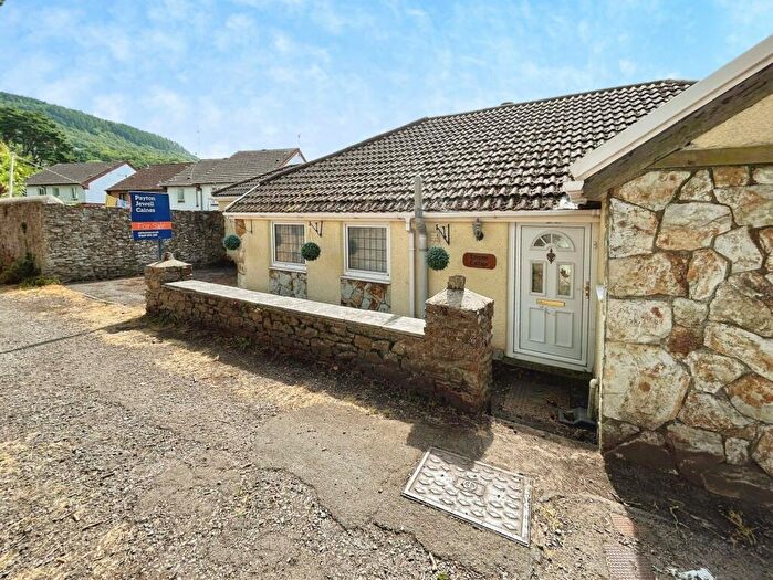 3 Bedroom Detached Bungalow For Sale In Hawthorn Avenue, Baglan, SA12