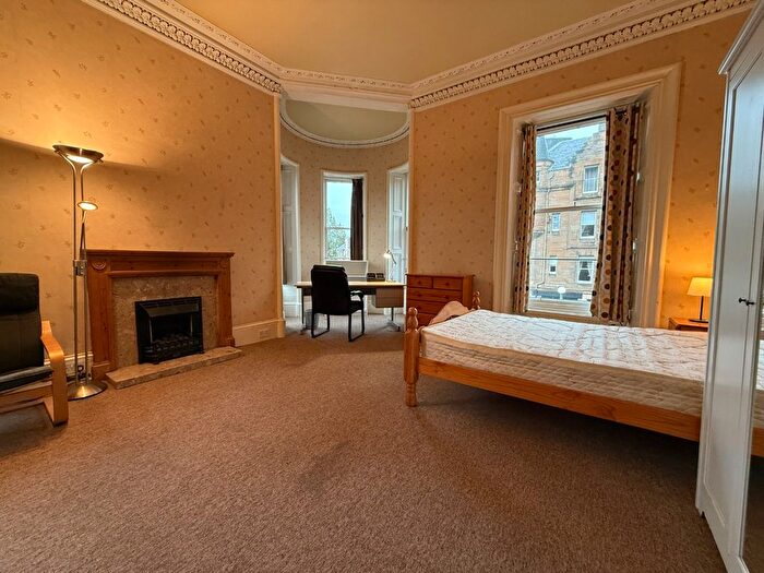 4 Bedroom Flat To Rent In Marchmont Road, Marchmont, Edinburgh, EH9