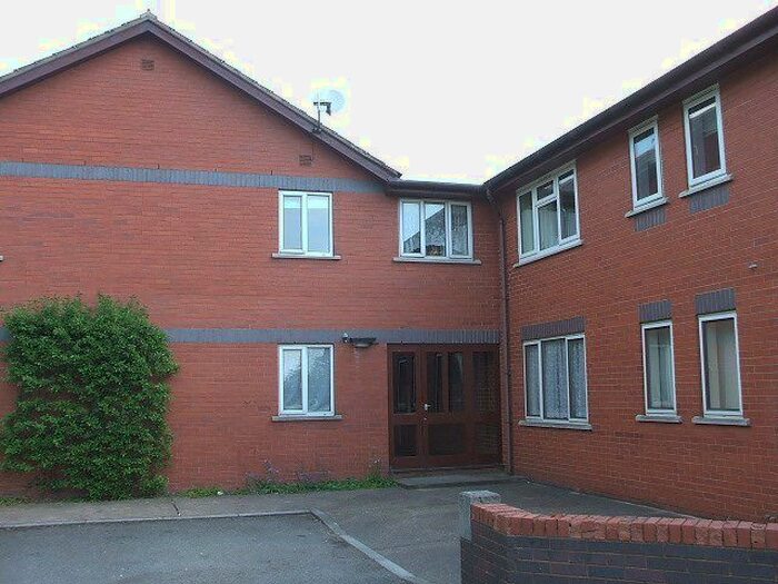 1 Bedroom Flat To Rent In Station Road, Willand, Cullompton, EX15
