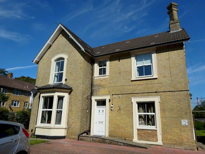 1 Bedroom Flat To Rent In Swift Road, Woolston, Southampton, Hampshire, SO19