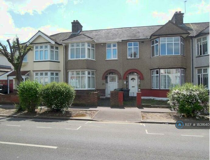 3 Bedroom Terraced House To Rent In Woodbridge Road, Barking, IG11