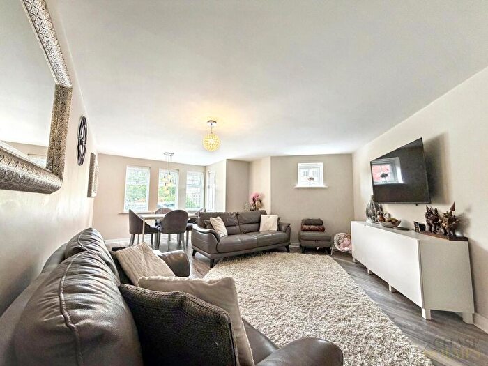 2 Bedroom Flat For Sale In Olwen Drive, Hebburn, NE31
