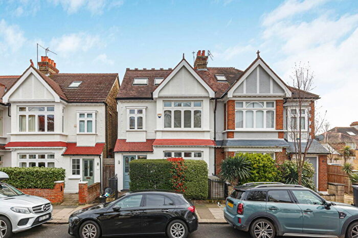 6 Bedroom Semi Detached House For Sale In Gilpin Avenue, London, SW14