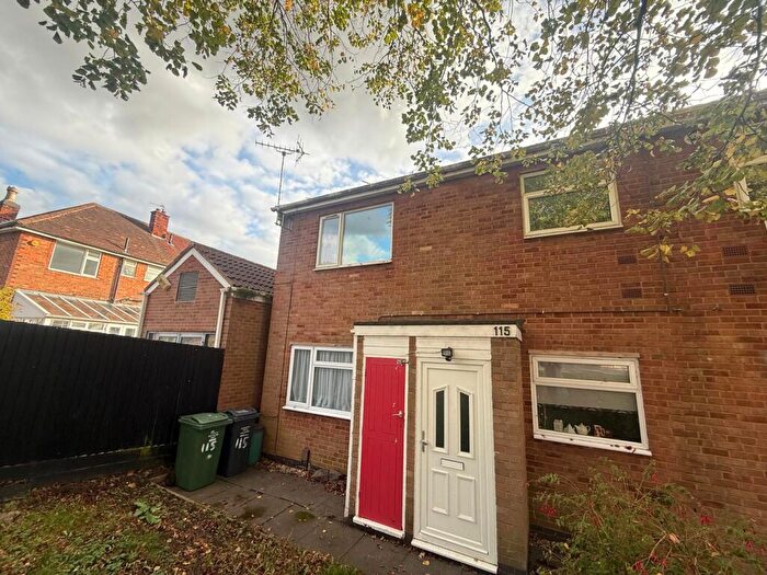 2 Bedroom Flat To Rent In Humberstone Lane, Thurmaston, Leicestershire, LE4