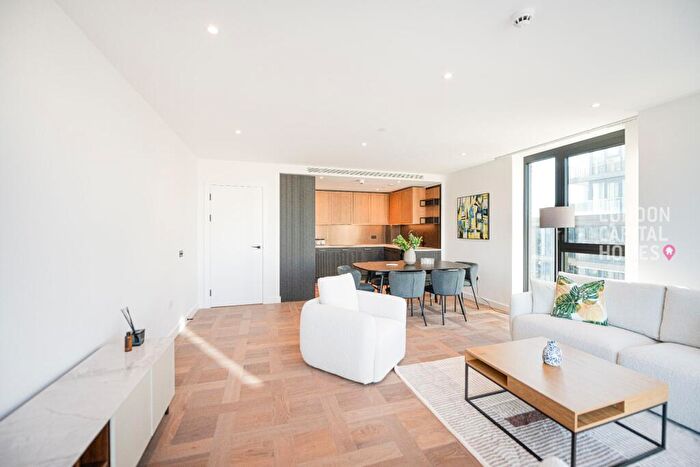 3 Bedroom Apartment To Rent In Merino Gardens, London, E1W