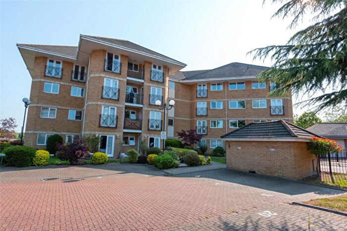 2 Bedroom Apartment To Rent In Norman Place, Reading, RG1