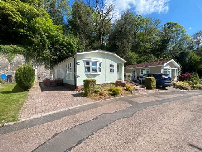 2 Bedroom Park Home For Sale In Woodlands Park, Pontypool, Monmouthshire., NP4