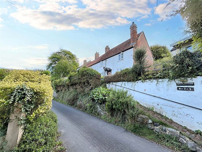 2 Bedroom End Of Terrace House For Sale In Priory Cottages, Stradbrook, BA13