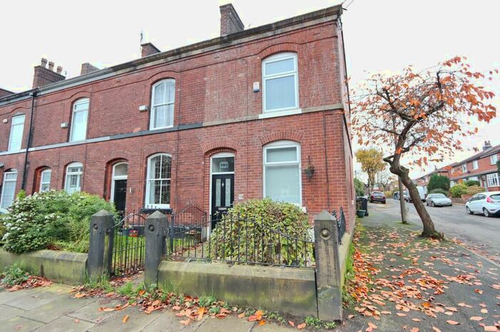 2 Bedroom Terraced House To Rent In Nipper Lane, Whitefield, M45