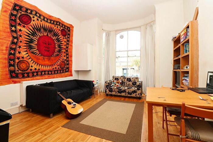 2 Bedroom Flat To Rent In St Johns Grove, Archway, N19