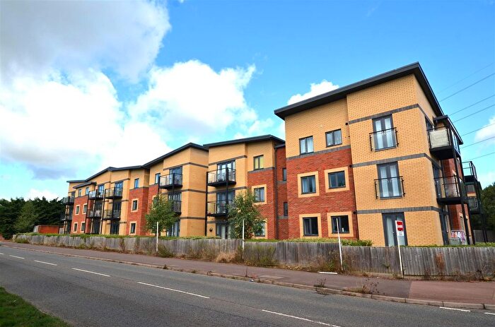 2 Bedroom Flat To Rent In Ainger Close, Aylesbury, HP19
