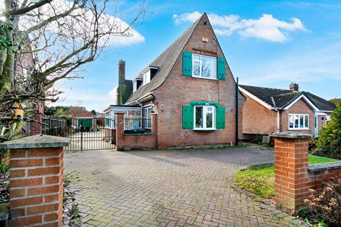 3 Bedroom Detached House For Sale In Whinney Moor Lane, Retford, DN22