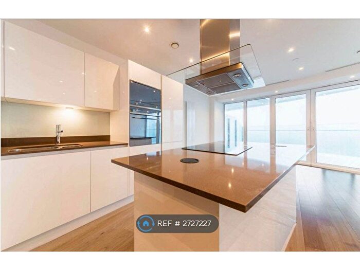 2 Bedroom Flat To Rent In Arena Tower, London, E14