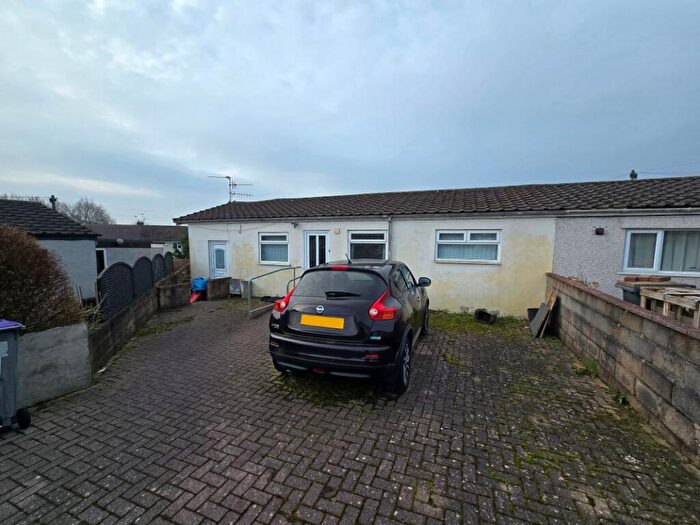 3 Bedroom Bungalow For Sale In Clairwain, New Inn, Pontypool, Gwent, NP4