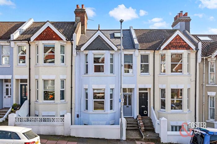 4 Bedroom Terraced House For Sale In Hollingbury Road, Brighton, BN1
