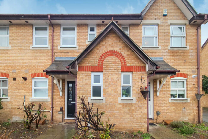 4 Bedroom Terraced House To Rent In Wycliffe Road, The Shaftesbury Estate, SW11