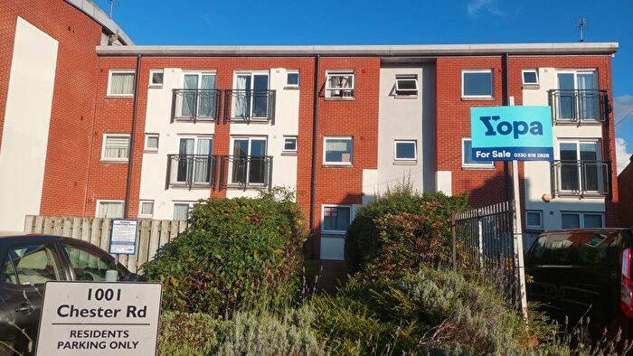2 Bedroom Apartment For Sale In Chester Road, Manchester, M32