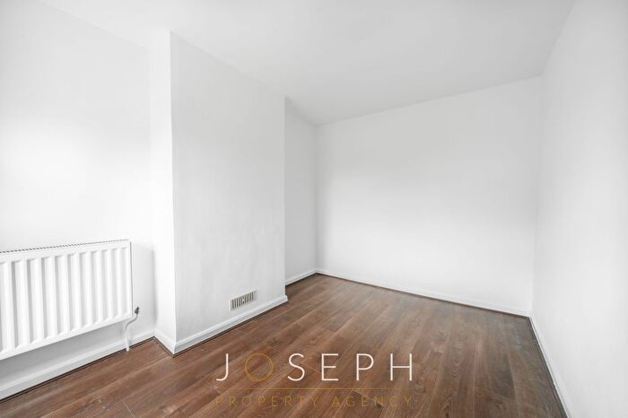 2 Bedroom End Of Terrace House To Rent In Seymour Road, Ipswich, IP2