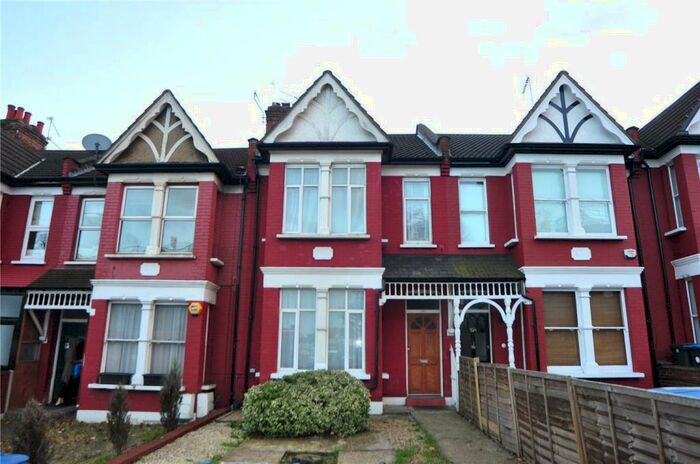 4 Bedroom Terraced House To Rent In Bowes Road, London, N11