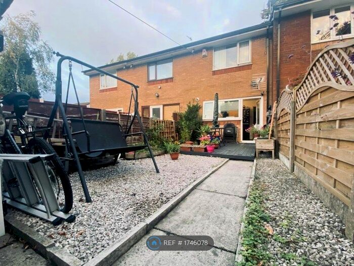 2 Bedroom Terraced House To Rent In Barrett Court, Bury, BL9