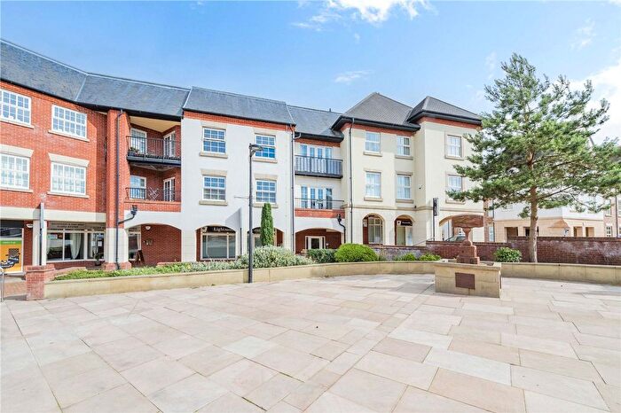 1 Bedroom Flat For Sale In Green Moors, Lightmoor, TF4