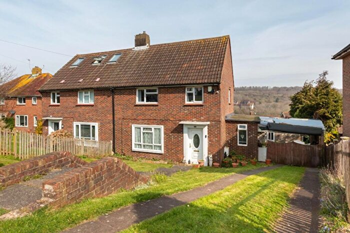 3 Bedroom House For Sale In Reeves Hill, Brighton, BN1