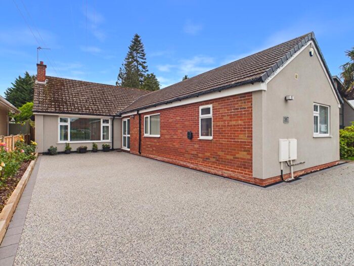 4 Bedroom Detached Bungalow For Sale In Lutterworth Road, Nuneaton, CV11