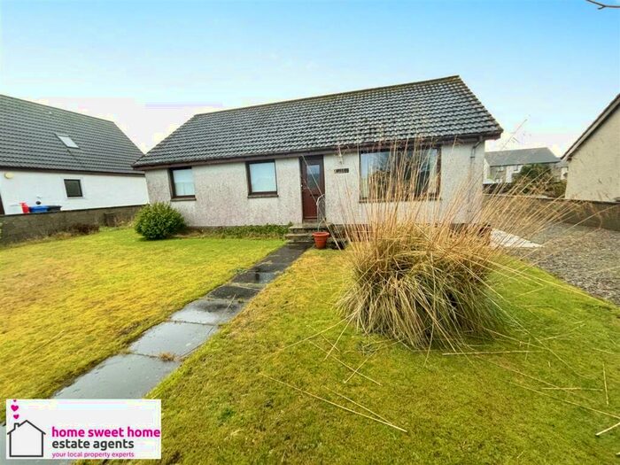 3 Bedroom House To Rent In Elizabeth Crescent, Dornoch, IV25