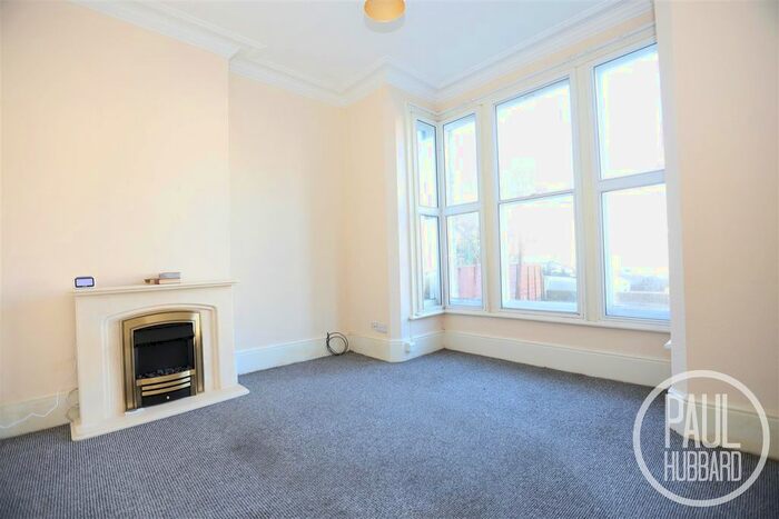 1 Bedroom Flat To Rent In London Road South, Lowestoft, Suffolk, NR33