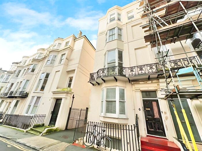 2 Bedroom Flat To Rent In Atlingworth Street, Brighton, East Sussex, BN2