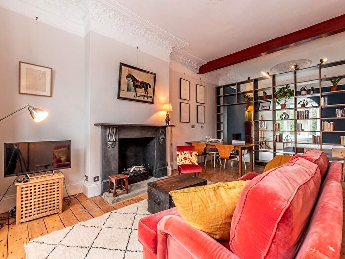 1 Bedroom Flat To Rent In Royal Borough Of Kensington And Chelsea, W10
