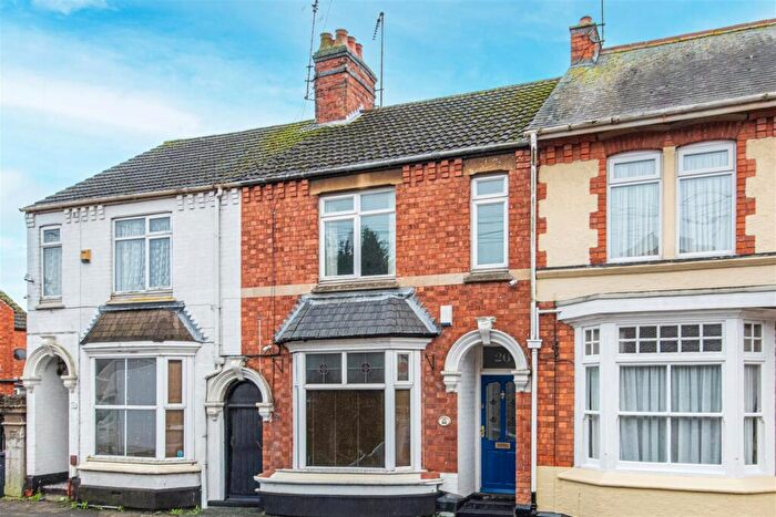 3 Bedroom Terraced House For Sale In Fox Street, Rothwell, Kettering, NN14