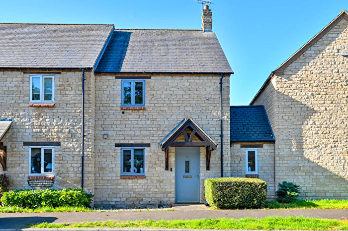 2 Bedroom House For Sale In Norlinton Close, Orlingbury, Kettering, NN14