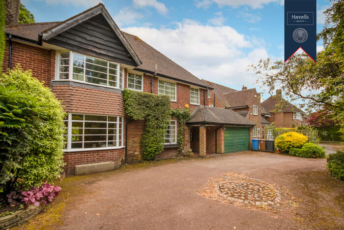 4 Bedroom Detached House For Sale In Burton Road, Littleover, DE23