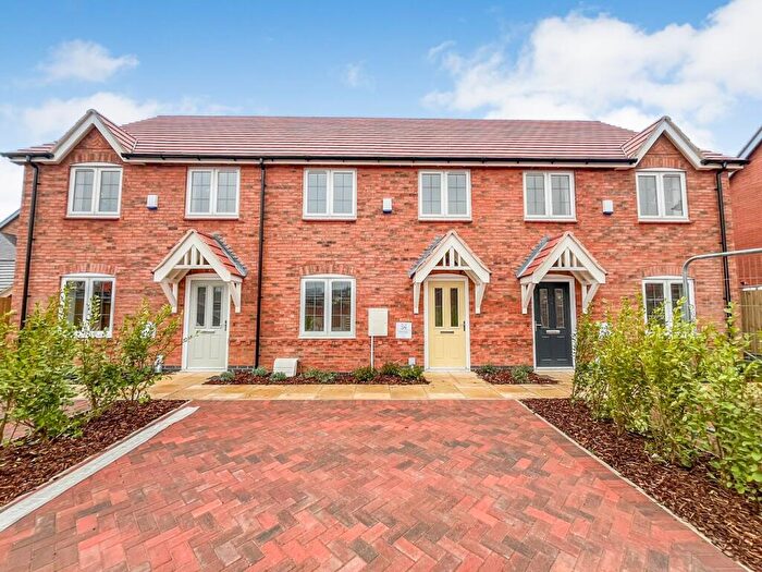 3 Bedroom Terraced House For Sale In The Draycote, Houlton, Rugby, CV23