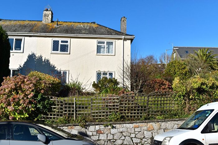 4 Bedroom End Of Terrace House To Rent In Trevethan Road, Falmouth, TR11