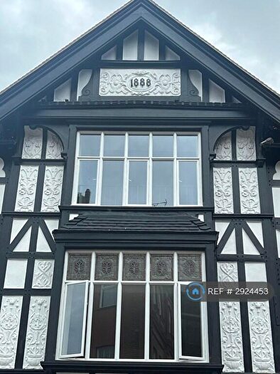 1 Bedroom Flat To Rent In Lower Hillgate, Stockport, SK1