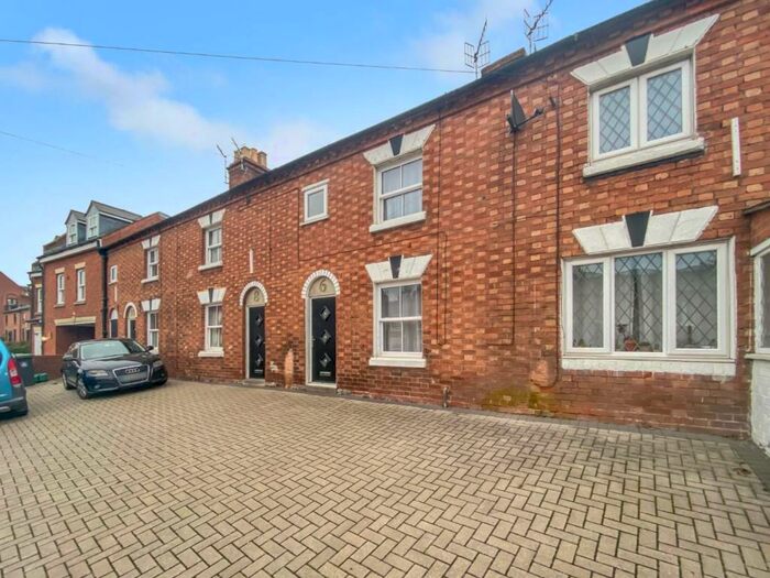 2 Bedroom Terraced House To Rent In Birmingham Road, Stratford-upon-Avon, CV37