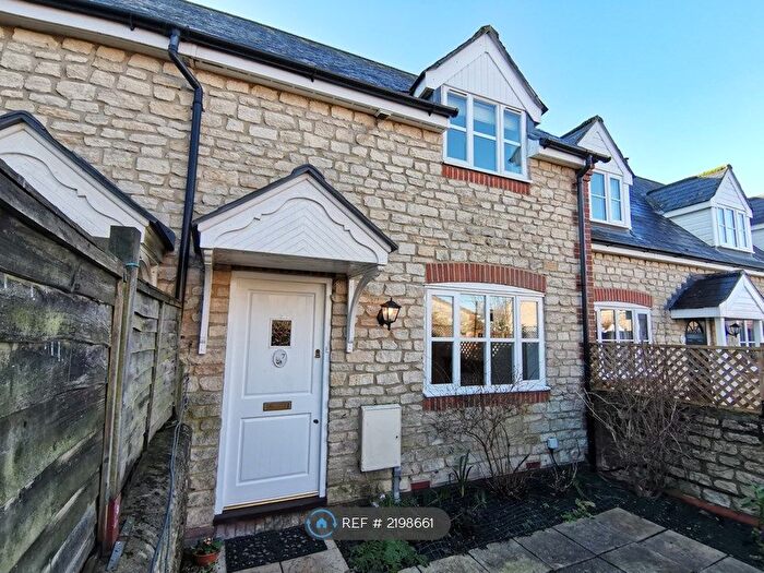 3 Bedroom Terraced House To Rent In Cowderoy Place, Faringdon, SN7