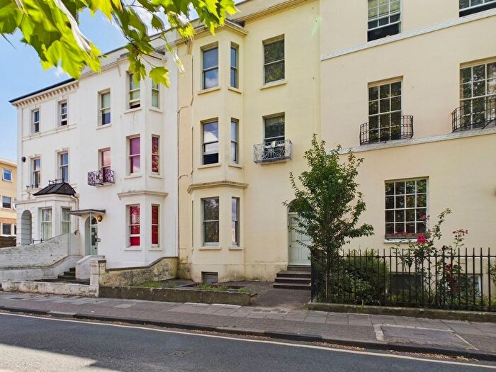 1 Bedroom Flat For Sale In Brunswick Square, Gloucester, GL1