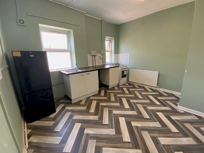 1 Bedroom Flat To Rent In New Street, Newport, NP20