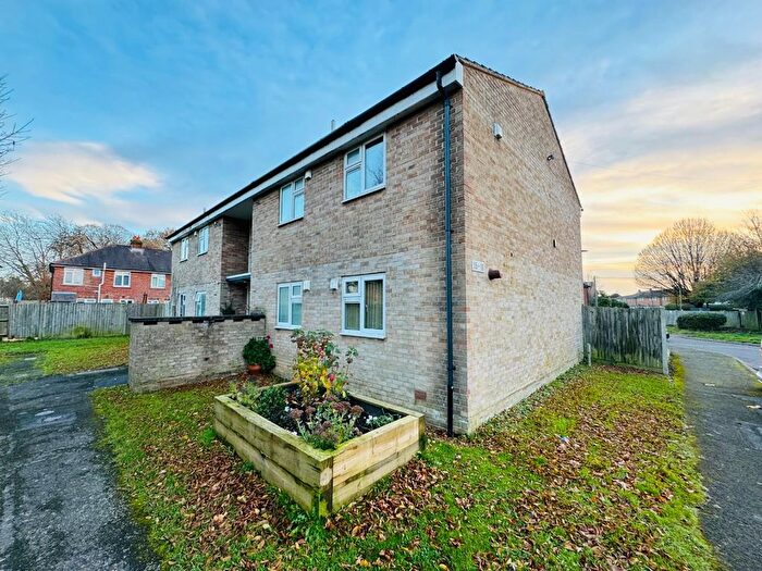 1 Bedroom Flat To Rent In Ribble Court, Millbrook, Southampton, SO16